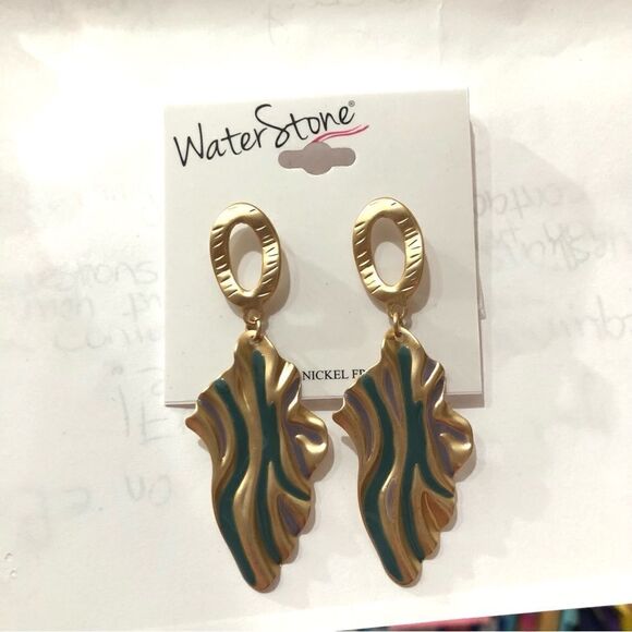 Gold Green Striped Leaf Shaped Dangle Earrings NICKEL FREE - Picture 4 of 7